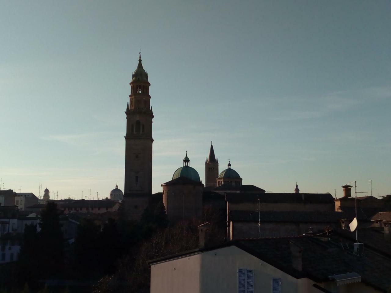 B&B Palazzo Bianchi Parma Bagian luar foto